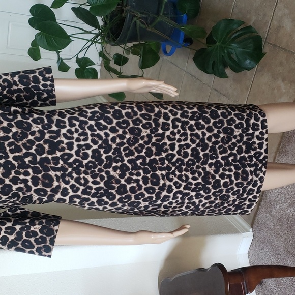 NWT M Single Los Angeles cheetah print lined midi quarter sleeve satin feel - Picture 3 of 9